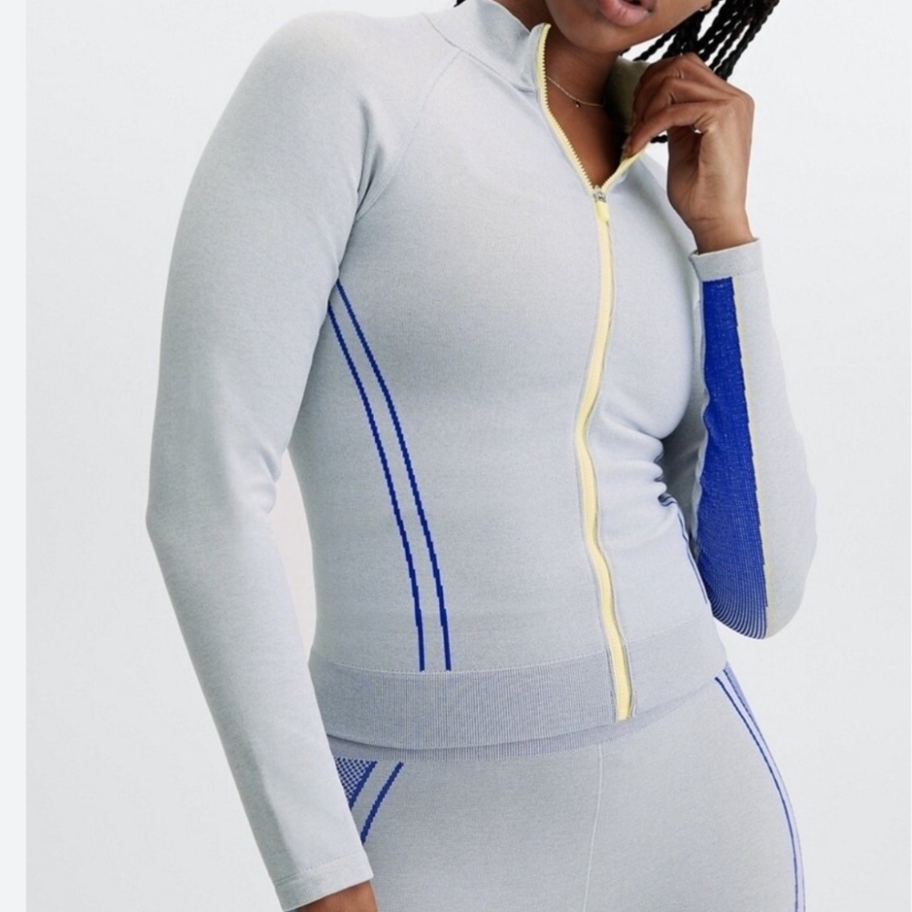 Fabletics Gray Winnie Seamless Panel Track Jacket… - image 1